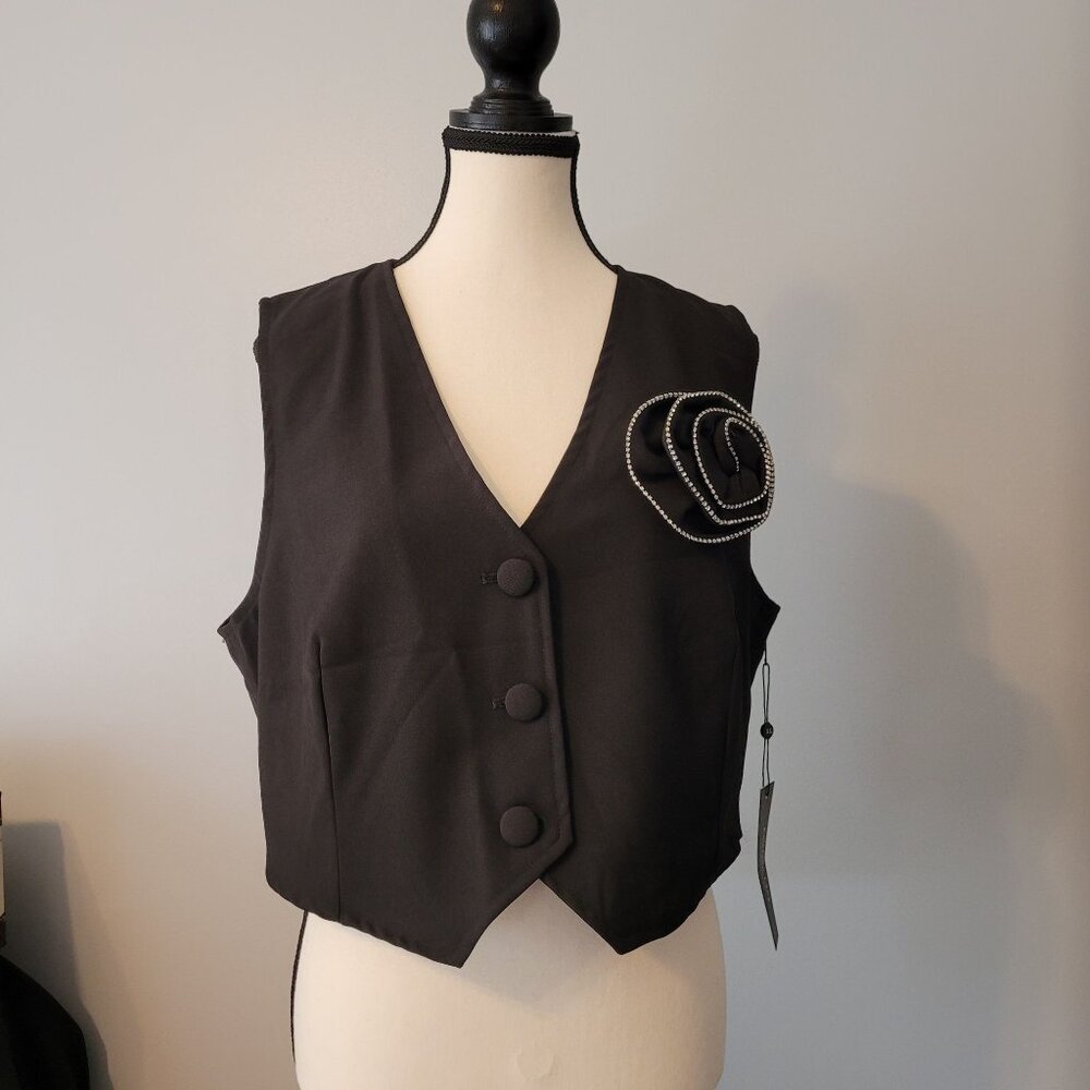 New Emerson Lang Black Sleeveless Vest Bougie Rosette Womens XL Rock Emo Office